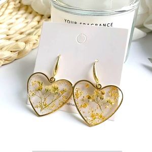 Brand New Handmade Heart Earrings with Dried Flowers